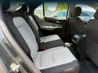 Chevrolet Equinox 2021 LS 4dr SUV con 1LS