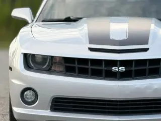Chevrolet Camaro 2011 SS 2dr Convertible w/2SS