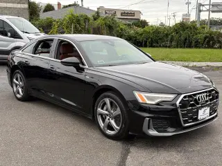 Audi A6 2024 AWD quattro Premium Plus 55 TFSI 4dr Sedán