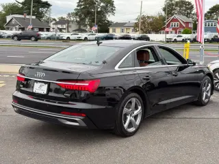 Audi A6 2024 AWD quattro Premium Plus 55 TFSI 4dr Sedán