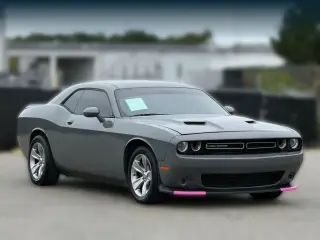 Dodge Challenger 2018 SXT 2dr Coupe