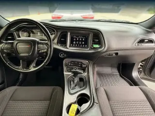 Dodge Challenger 2018 SXT 2dr Coupe