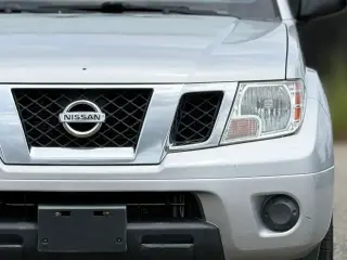 Nissan Frontier 2012 4x4 SV V6 4dr Crew Cab LWB Pickup 5A