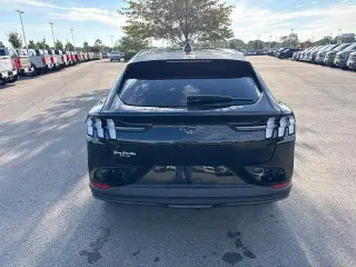 Ford Mustang Mach-E 2025 AWD Select 4dr SUV