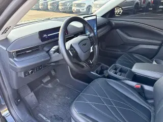 Ford Mustang Mach-E 2025 AWD Select 4dr SUV