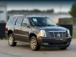 Cadillac Escalade 2010 AWD 4dr SUV