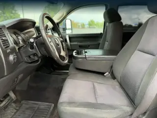 GMC Sierra 2500HD 2013 4x4 SLE 4dr Crew Cab SB