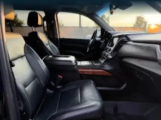 Chevrolet Suburban 2017 4x4 Premier 4dr SUV