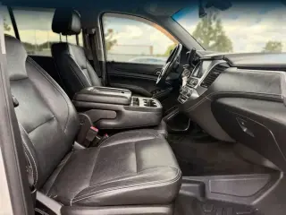 Chevrolet Suburban 2017 4x4 LS 4dr SUV