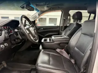 Chevrolet Suburban 2017 4x4 LS 4dr SUV