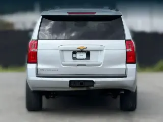 Chevrolet Suburban 2017 4x4 LS 4dr SUV