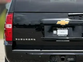 Chevrolet Suburban 2014 4x2 LT 4dr SUV