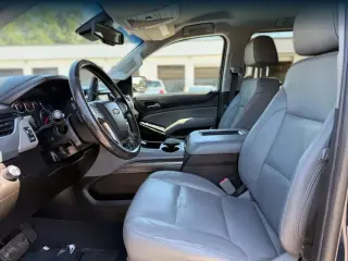 Chevrolet Suburban 2019 4x2 LT SUV de 4 puertas