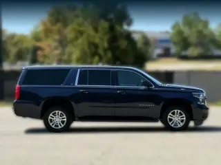 Chevrolet Suburban 2019 4x2 LT SUV de 4 puertas
