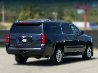 Chevrolet Suburban 2019 4x2 LT SUV de 4 puertas