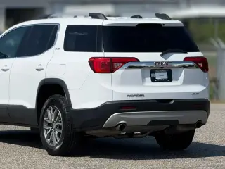 GMC Acadia 2019 4x4 SLE-2 4p SUV