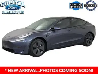 Tesla Model 3 2023 4dr Sedán