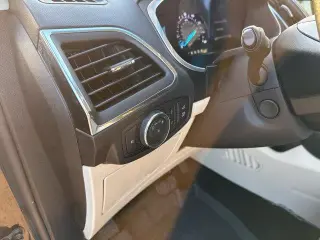 Ford Edge 2019 Titanium 4puertas Crossover