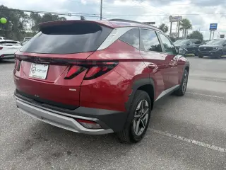 Hyundai TUCSON 2025 AWD SEL 4dr SUV