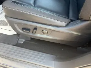 Nissan Pathfinder 2025 SL 4dr SUV