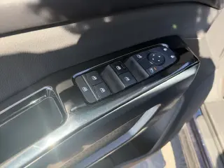 Nissan Pathfinder 2025 SL 4dr SUV