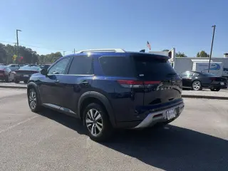 Nissan Pathfinder 2025 SL 4dr SUV