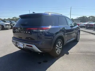 Nissan Pathfinder 2025 SL 4dr SUV