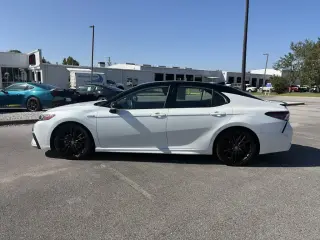 Toyota Camry Hybrid 2021 XSE 4dr Sedán