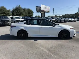 Toyota Camry Hybrid 2021 XSE 4dr Sedán