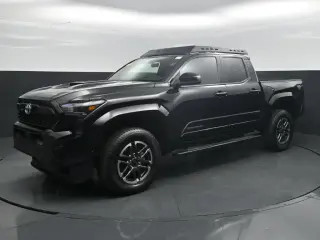 Toyota Tacoma 2024 4x4 TRD Sport 4dr Double Cab 5.0 ft SB 8A