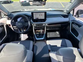 Toyota RAV4 Hybrid 2023 AWD Limited 4dr SUV