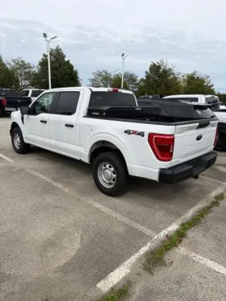 Ford F-150 2022 4x4 XL 4dr SuperCrew 5.5 ft. SB