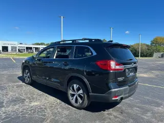 Subaru Ascent 2019 AWD Premium 7 pasajeros SUV de 4 puertas