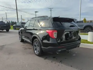 Ford Explorer 2023 AWD XLT 4dr SUV