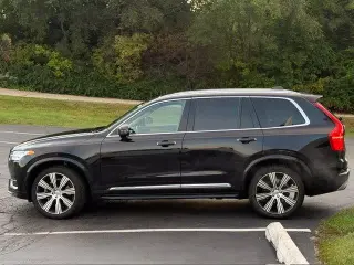 Volvo XC90 2020 AWD T6 Inscripción 6 Pasajeros 4dr SUV