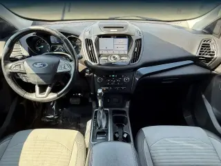 Ford Escape 2017 AWD Titanium 4dr SUV