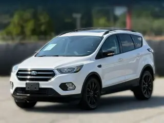 Ford Escape 2017 AWD Titanium 4dr SUV