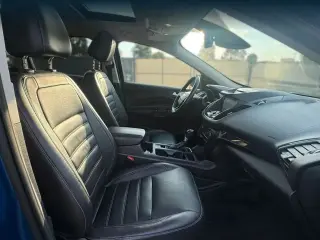 Ford Escape 2017 Titanium 4dr SUV