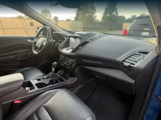 Ford Escape 2017 Titanium 4dr SUV