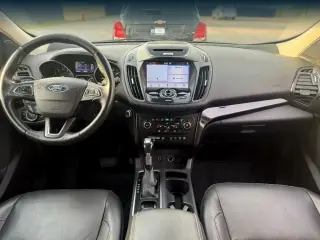 Ford Escape 2017 Titanium 4dr SUV
