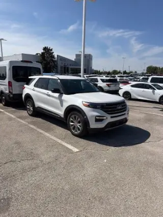 Ford Explorer 2023 AWD XLT 4dr SUV