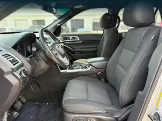 Ford Explorer 2015 AWD XLT 4dr SUV