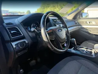 Ford Explorer 2016 AWD XLT SUV 4 puertas