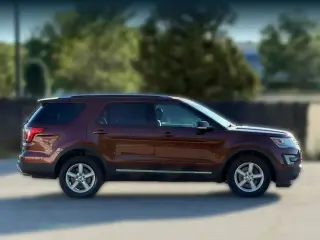 Ford Explorer 2016 AWD XLT SUV 4 puertas