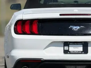 Ford Mustang 2023 EcoBoost 2dr Convertible
