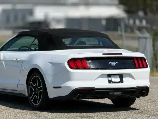 Ford Mustang 2023 EcoBoost 2dr Convertible