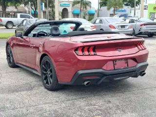 Ford Mustang 2025 EcoBoost 2descapota