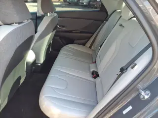 Hyundai ELANTRA Híbrido 2026 Limited 4dr Sedán