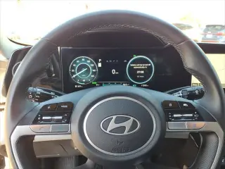 Hyundai ELANTRA Híbrido 2026 Limited 4dr Sedán
