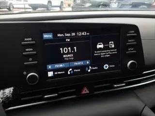 Hyundai ELANTRA 2025 SE 4dr Sedán